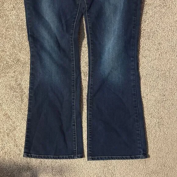 Y2K PAIGE Dark Indigo Women's Boot Cut Jeans. Size 27. - Picture 9 of 12